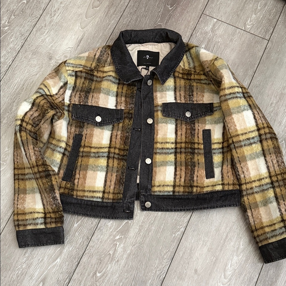 Women’s 7 for all mankind Plaid Jean jacket new size large
